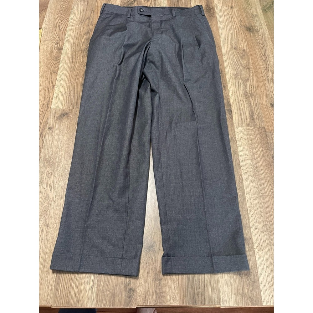 Axist Pants, Men's Size 33/30, Gray, Dress Pants, Pleated